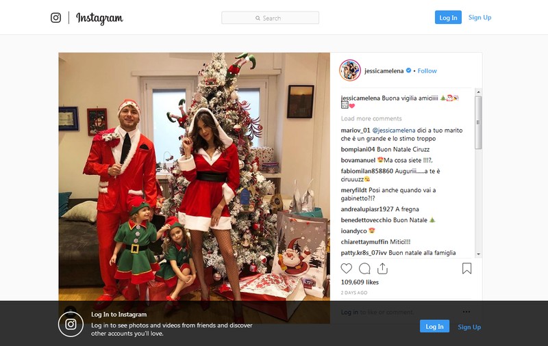 FOTO | Soția sexy a lui Ciro Immobile, în rol de Moș Crăciun