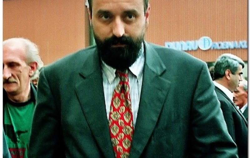 Goran Hadzic, acuzat de crime de război comise în Croaţia, a fost arestat