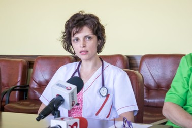 Medic pneumolog Ioana Dinu