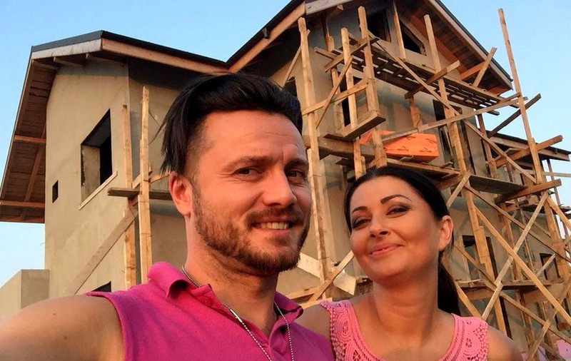Gabriela Cristea și Tavi Clonda au ditamai vila, dar s-a aflat unde doarme fetița lor. N-are camera ei