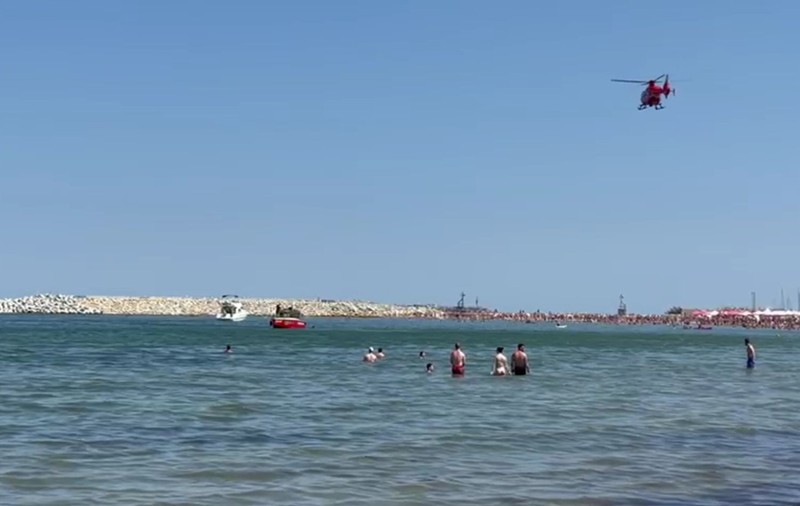 Un tânăr de 22 de ani a murit înecat în zona plajei Modern din Constanța