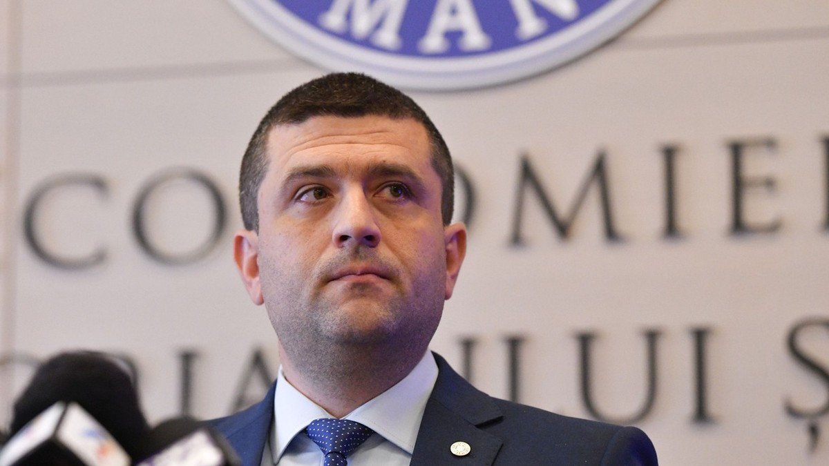 Ministrul Apărării, Radu Miruță