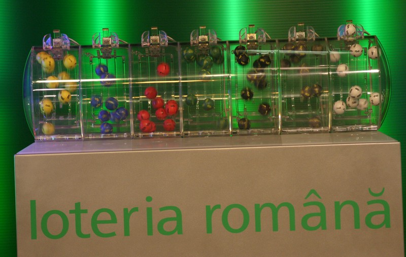 Mâine se pun în joc peste 2.000.000 de euro la Loto