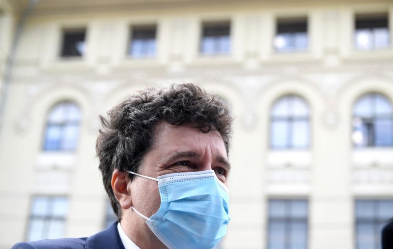 Nicuşor Dan, despre lipsa căldurii din Bucureşti: „Urmează trei luni cam cum au fost ultimele două săptămâni”
