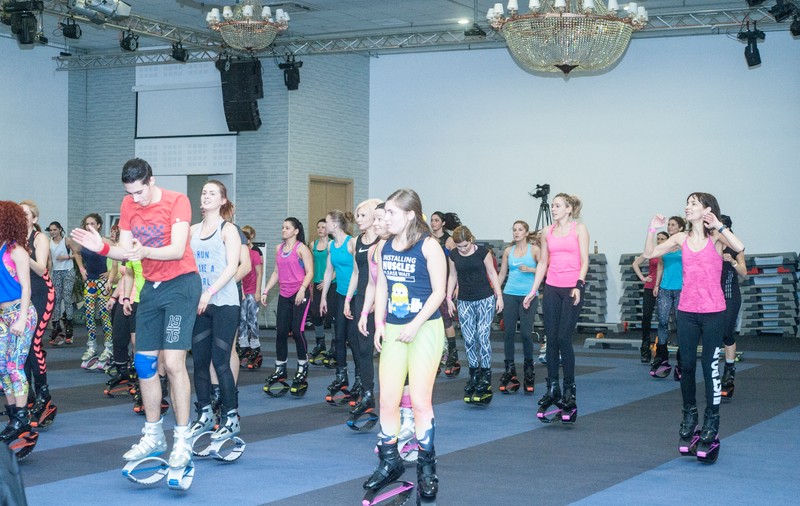 Românul, neam de sportivi! Buluceală la Convenţia Internaţională de Fitness