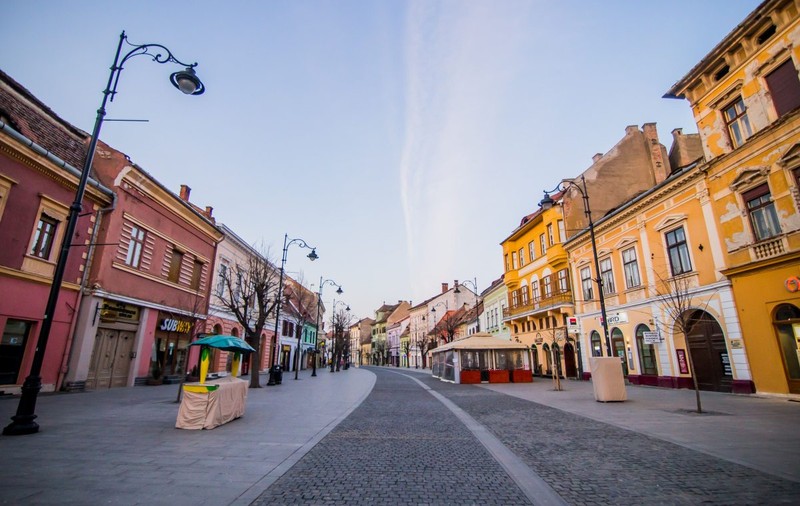 Document | Proprietarii vor fi obligați prin lege să spele geamurile și să își repare casa