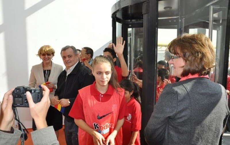 O fată abandonată în urmă cu 11 ani se antrenează acum să devină campioană olimpică