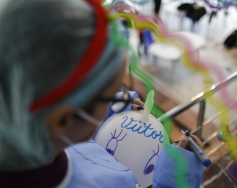 Primele imagini din campania de vaccinare a copiilor de 5-11 ani. Valeriu Gheorghiță: „10% din persoanele internate cu COVID sunt copii”