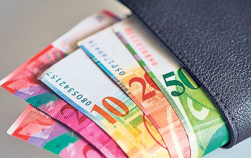 EXCLUSIV / Conversia creditelor, între curs istoric sau la zi, dar cu discount