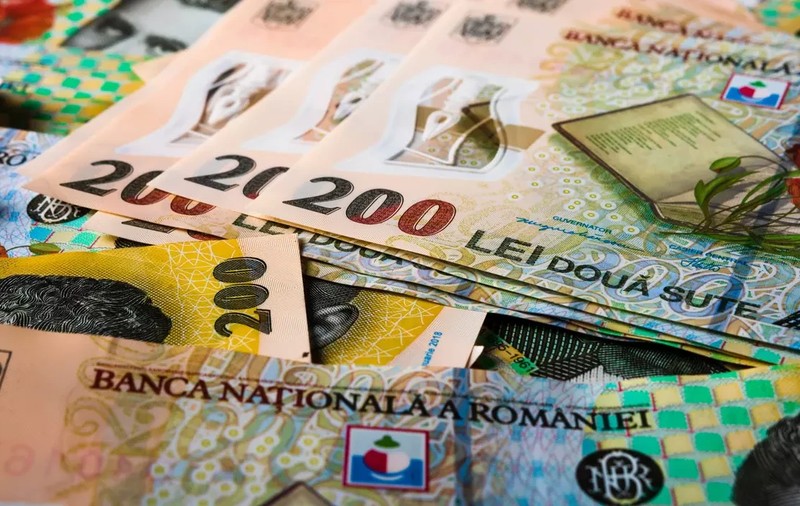 bancnote-bani-lei-romania-foto-123rf-scaled