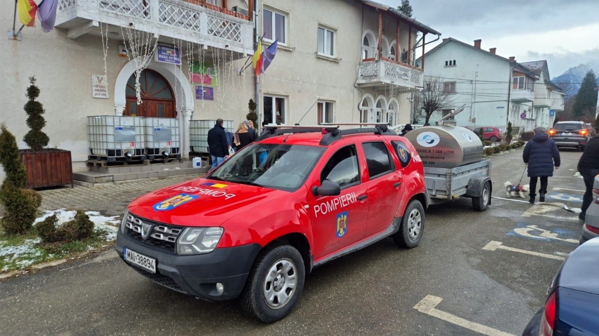 Mașină de pompieri a Departamentului pentru Situații de Urgență