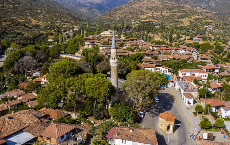 Transformarea prin care trece cel mai frumos sat turistic din Turcia. Are o istorie de peste 5.000 de ani