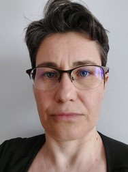 Cătălina Tesăr