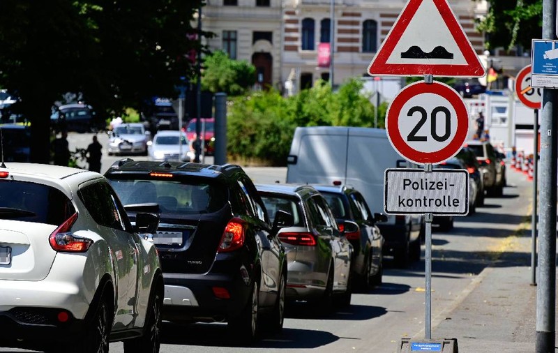 Sfârșitul Schengen? Tensiuni între Germania și Polonia din cauza controalelor la frontieră cu soldați. Ambele state sunt presate de extrema dreaptă