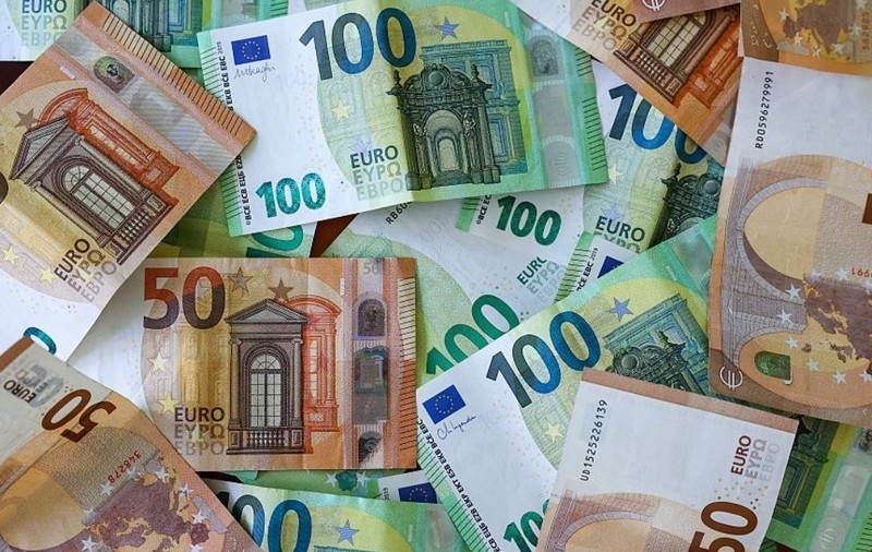 Femeia avea 600.000 de euro în cont, dar a cerut ajutor de șomaj. Imagine cu caracter ilustrativ. Sursă foto: Getty Images.