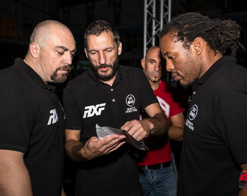 Herb Dean, cel mai faimos arbitru de MMA din lume, a oficiat la RXF 19 / GALERIE FOTO