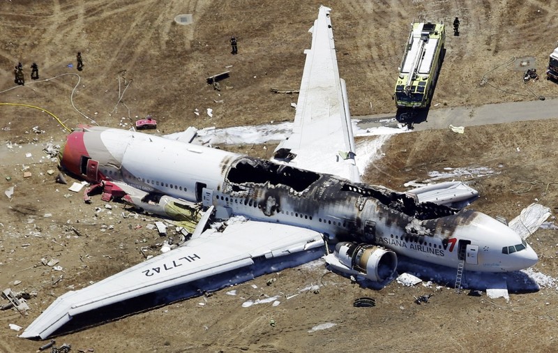 Țesătura care te va salva de explozii este testată în avioane | VIDEO