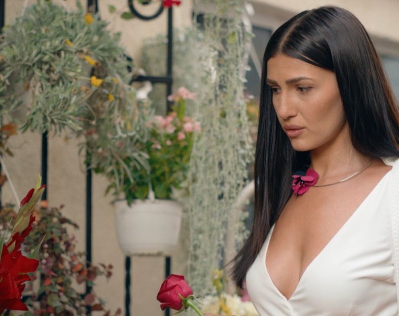 Lora și Emil Rengle, actori în producția „Ca fetele”, ce va avea lansarea în cinematografe în această toamnă. Ce nume mari mai fac parte din distribuție