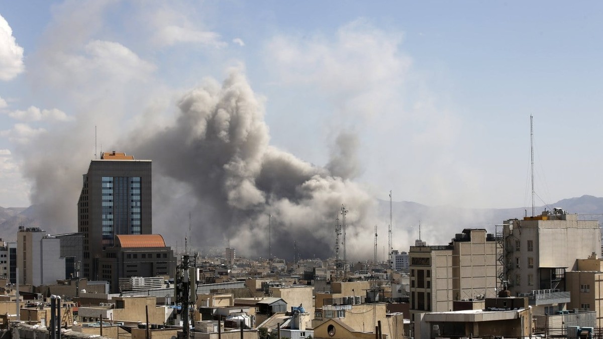 Imagine de la bombardarea Teheranului de către Israel și SUA. Foto: Imago Images
