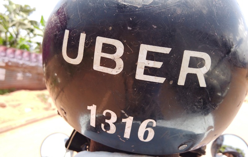 Uber a dispărut peste noapte din două țări: mii de șoferi au rămas fără loc de muncă după închiderea bruscă a aplicației