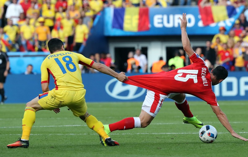 Euro 2016. Cum ne calificăm în ”optimi”. Am putea ajunge să fim departajați de clasamentul cartonașelor!