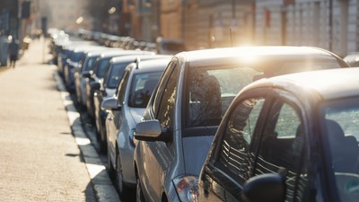 masini-parcate-soare