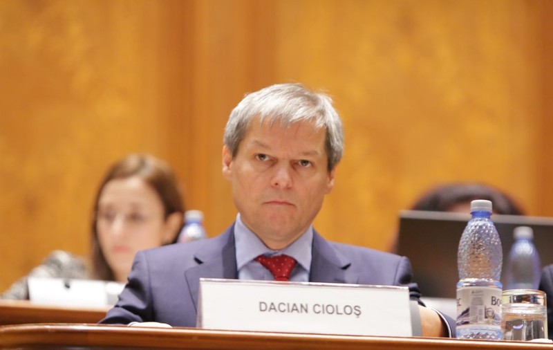 Dacian Cioloş, despre scandalul dezinfecțiilor: ”Nu cred că doar serviciile de informații pot rezolva această problema”
