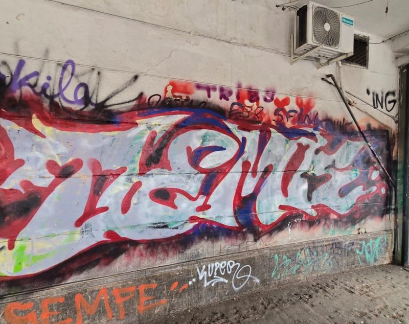 Cum vrea Ciprian Ciucu să curețe Bucureștiul de graffiti-urile care murdăresc orașul. „Acum nu poți pentru că riști dosar penal. Mi-e rușine de cum arată Capitala”