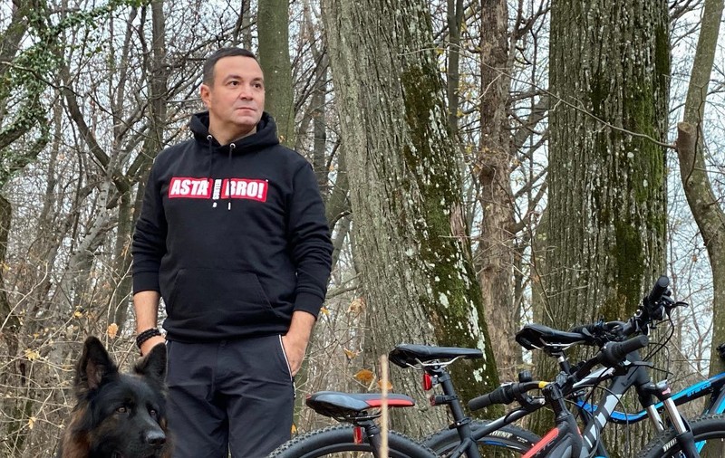 Daniel Buzdugan, mărturisiri emoționante în prag de sărbători. „Scopul vieții mele este să aduc o clipă de bucurie milioanelor de oameni”