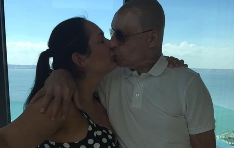 Românul desfigurat cu acid de fosta logodnică s-a căsătorit cu asistenta care are grijă de el. „Sper ca povestea mea să dea speranță altor oameni”  / FOTO