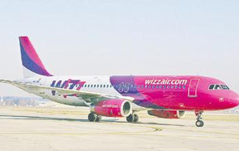 Zboruri low-cost spre New York și Toronto ar putea fi lansate de Wizz Air