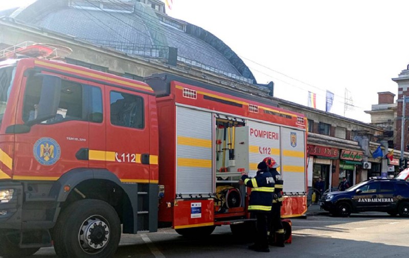 Halele din Ploiești, dovada perioadei de glorie a Capitalei Aurului Negru, au luat foc din cauza unei vitrine: când se redeschid