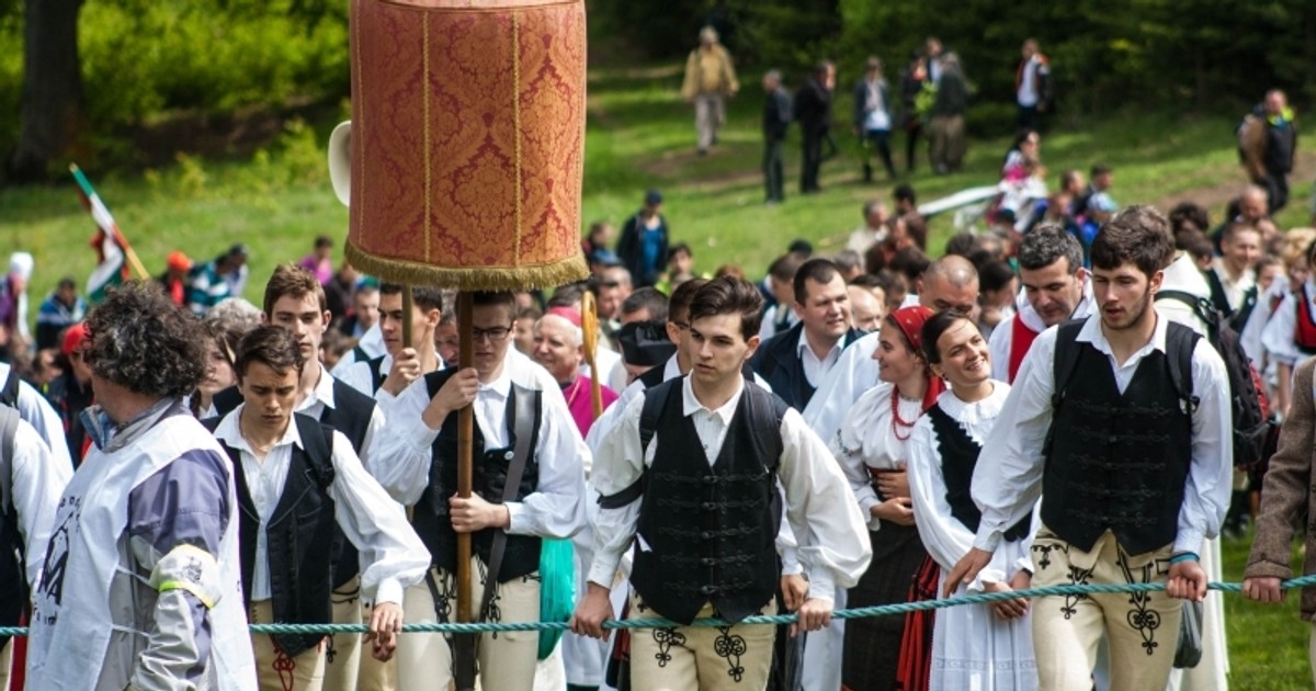 pelerinajul de Rusalii de la Șumuleu Ciuc