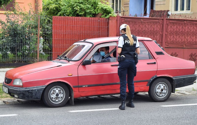 Ziua în care permisele șoferilor români vor fi suspendate câte o zi pentru fiecare 50 de lei neplătiți la timp din amenzile rutiere