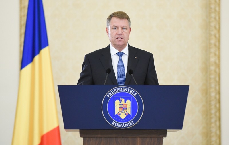 Președintele Klaus Iohannis a promulgat legea care stabilește majorări salariale pentru anumiți angajați