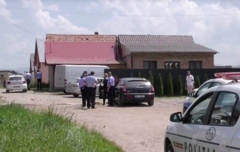Un copil de 3 ani din Brașov a murit după ce a fost lovit de o mașină. La volan se afla un adolescent de 14 ani