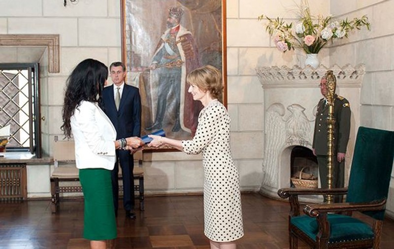 Mihaela Rădulescu și Cristina Țopescu, decorate de Regele Mihai | FOTO