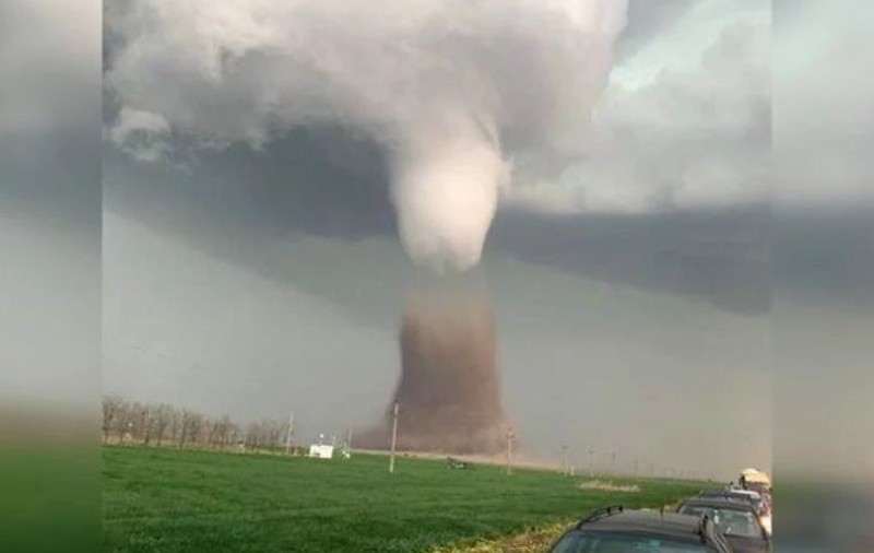 Tornada din Călărași a ajuns în presa internațională. La Repubblica: "Tornadă apocaliptică în România. Imaginile sunt impresionante"
