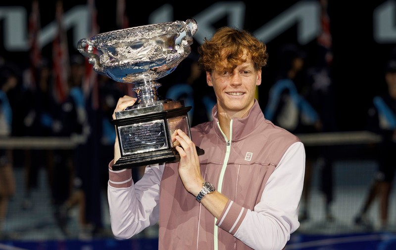 Italianul Sinner, după reușita de la Australian Open: „Aş vrea ca toţi copiii să aibă părinţi ca ai mei, m-au lăsat să aleg ce îmi doresc să fac”