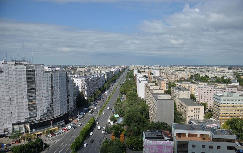 Sute de blocuri din București au rămas fără încălzire și apă caldă, din cauza unei avarii la Magistrala Grivița