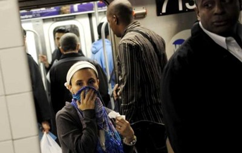 Primul deces cauzat de gripa porcină în New York