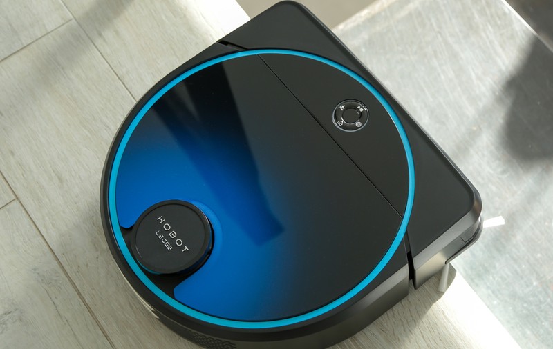 Robot mop cu aspirare - Inovație în curățarea pardoselilor