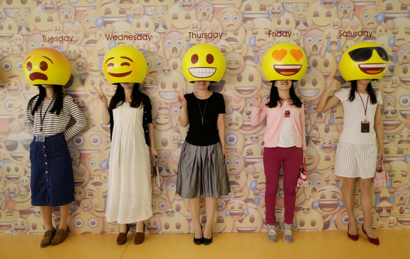 O companie din Londra caută un traducător de emoji