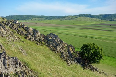 Obiective turistice lângă Lacul Iacobdeal- Munții Măcinului