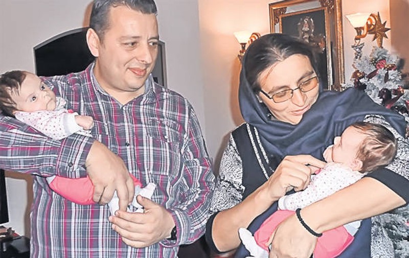 Fosta măicuţă Sebastiana îşi petrece Paştele alături de gemenele sale 