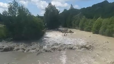 Apele Române anunță precipitații extreme în Prahova și Vrancea: „Există risc de inundaţii şi de creştere a turbidităţii apei”
