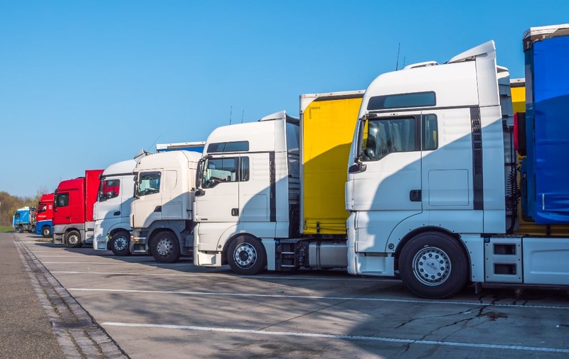 Schimbări majore în legislație pentru șoferii de TIR: Spania a modificat regulile pentru obținerea atestatelor de transport