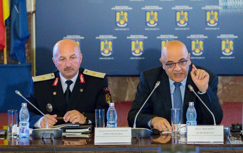 IGSU nu vede nicio problemă să aibă un șef urmărit penal: „Sigur că își păstrează funcția. Să lăsăm justiția să-și spună cuvântul”