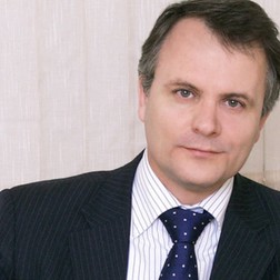Ivan Surma, profesor la Academia Diplomatică de la Moscova