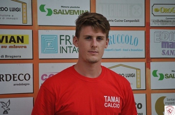 Riccardo Meneghel, în tricoul de antrenament de la echipa Tamai